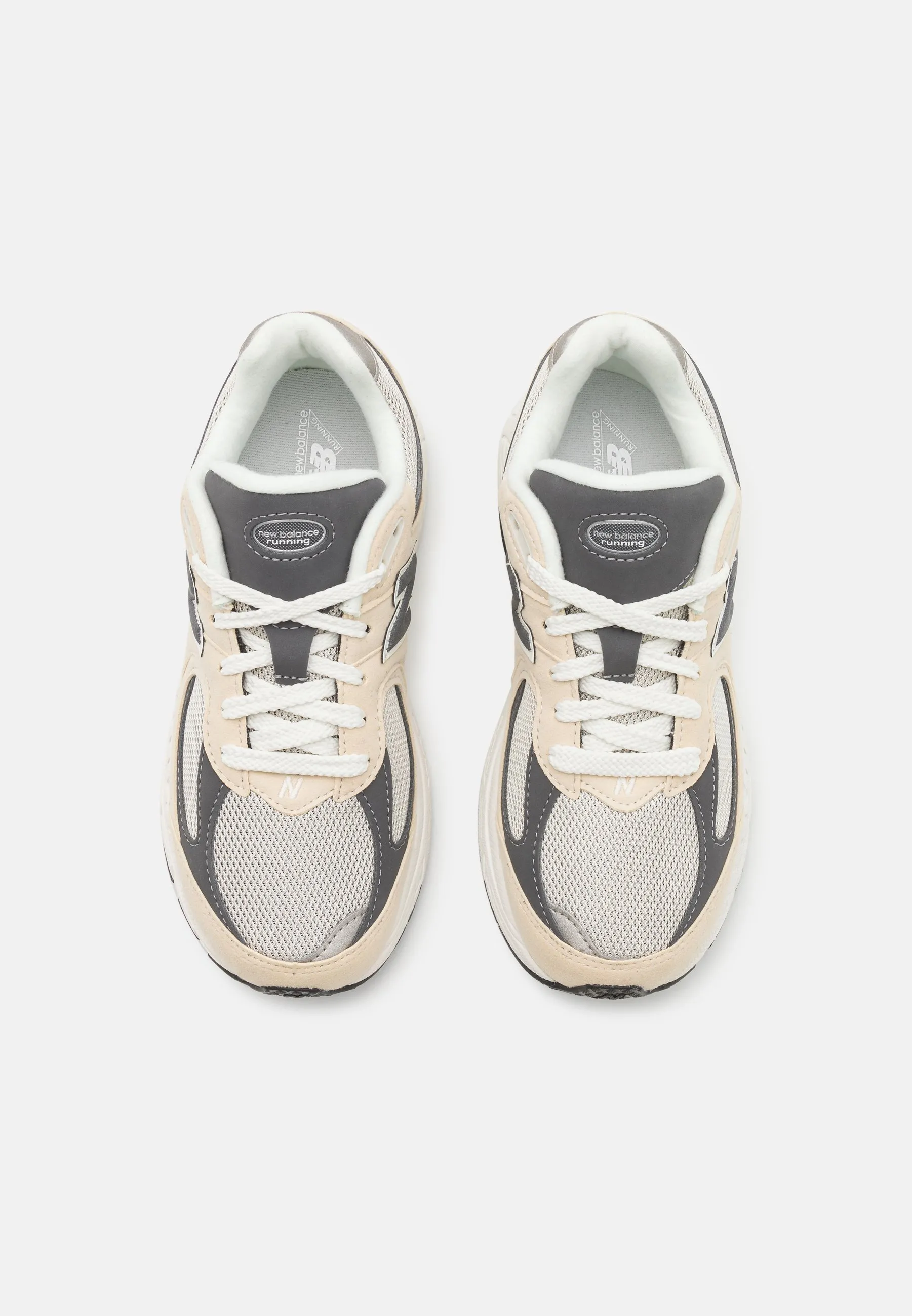 2002 - Scarpe primi passi