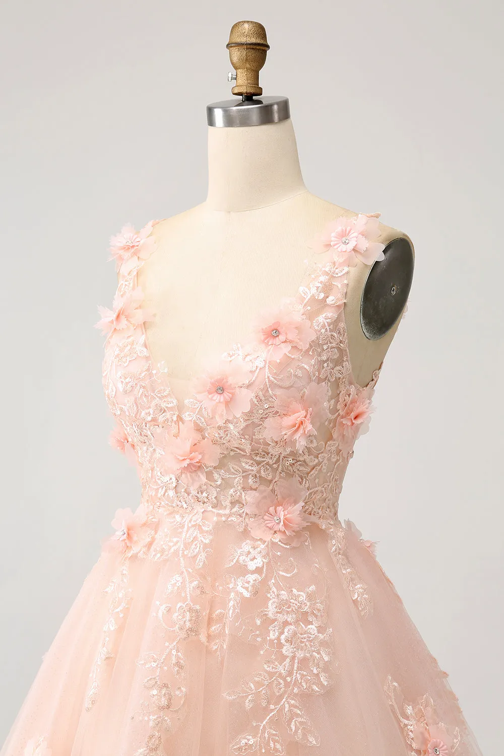 Blush Elegante Una Linea Collo A V Abito Corto Da Laurea In Paillettes Con Fiori 3d