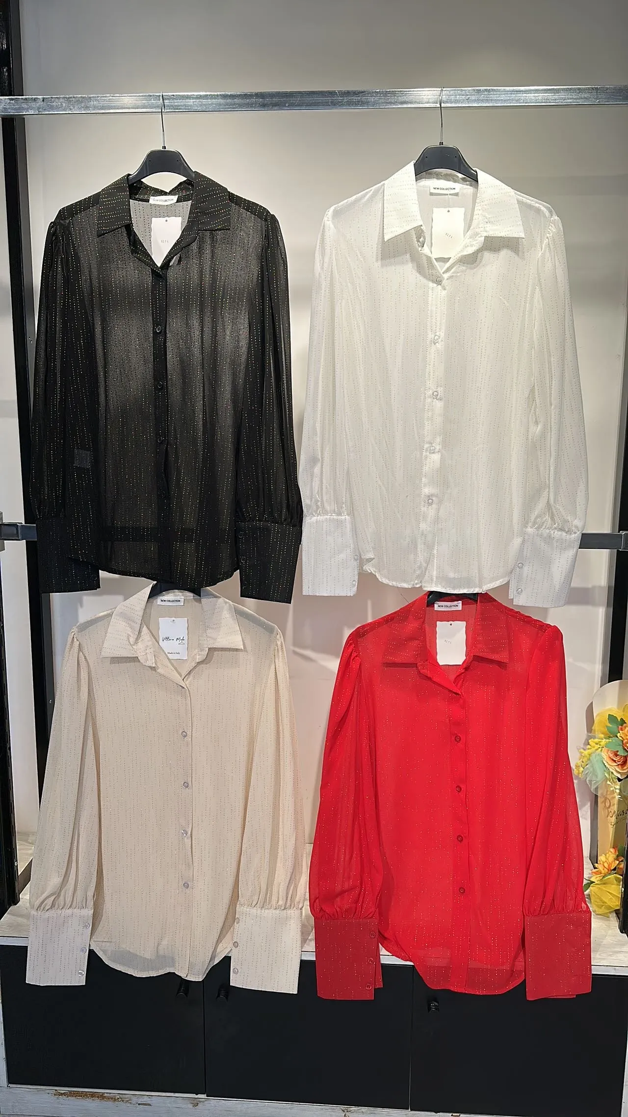 Camicia con strisce dorate