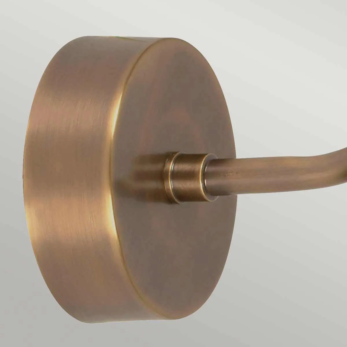 Elstead Lighting  Applique da parete per esterni con struttura in ottone e diffusore in vetro Somerton - 100W