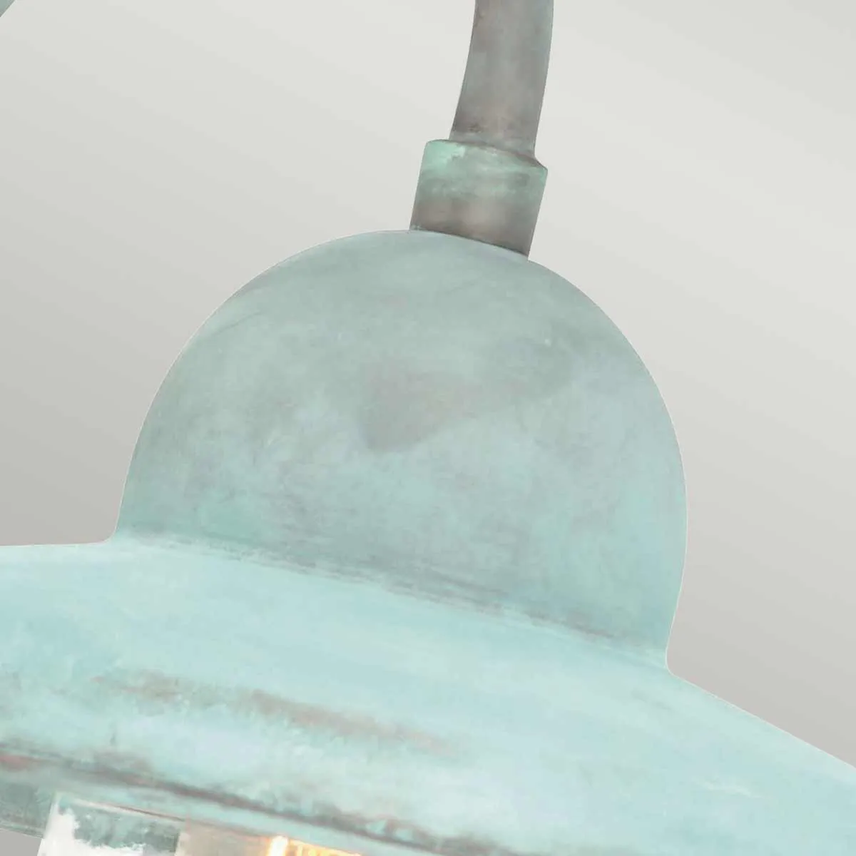 Elstead Lighting  Applique da parete per esterni con struttura in ottone e diffusore in vetro Somerton - 100W