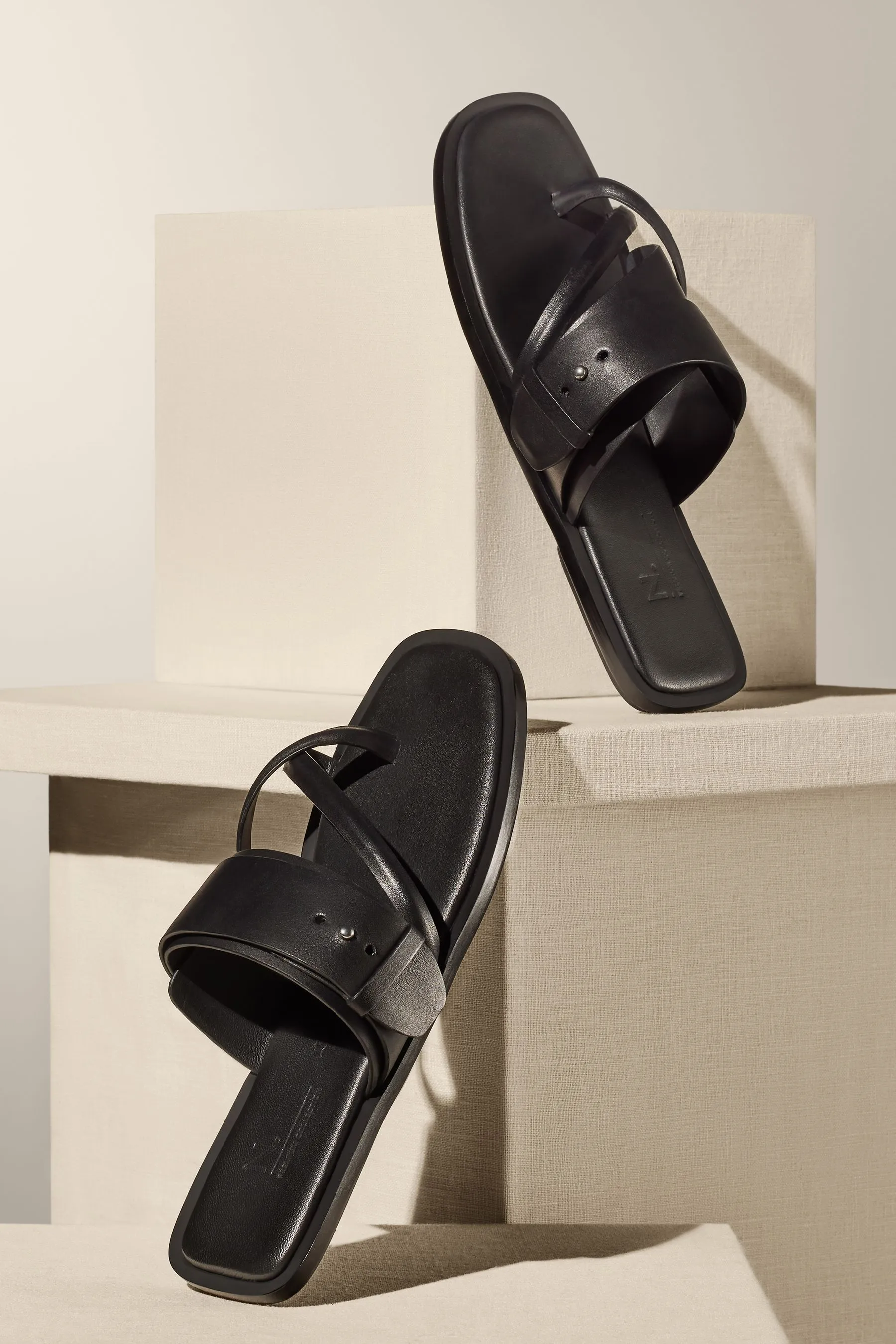 Forever Comfort® - Sandali infradito in pelle pregiata