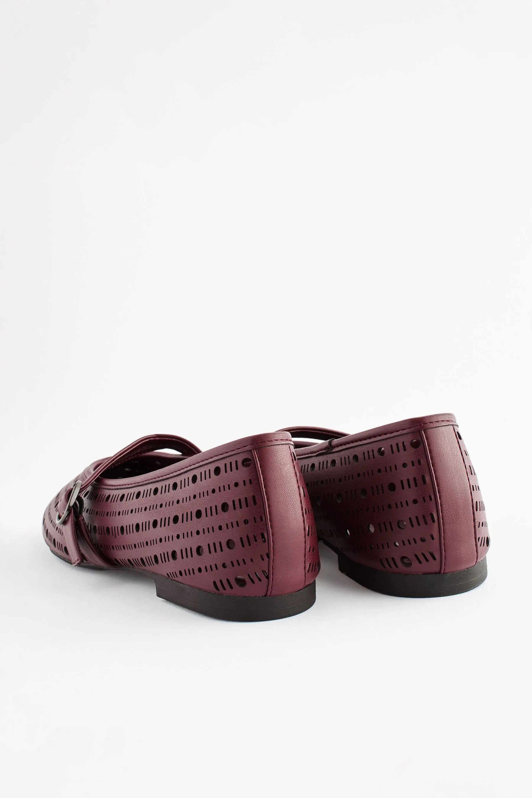 Forever Comfort® - Scarpe Mary Jane taglio laser