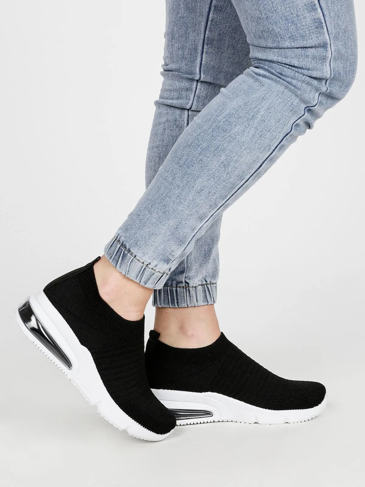 Janessa Baskets noires sans lacets