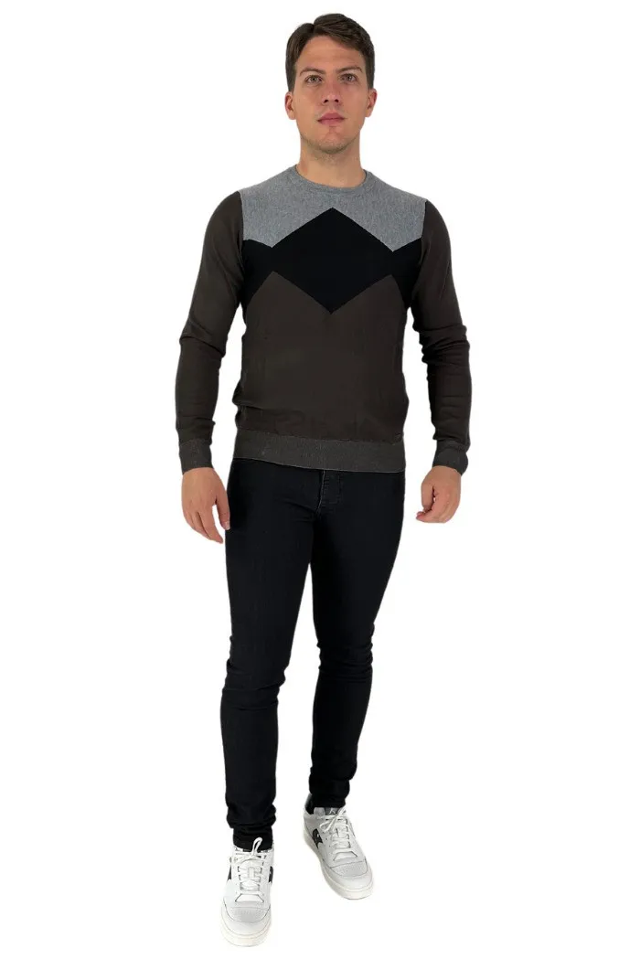 Nerovago maglia girocollo in misto viscosa con fantasia frontale 730401