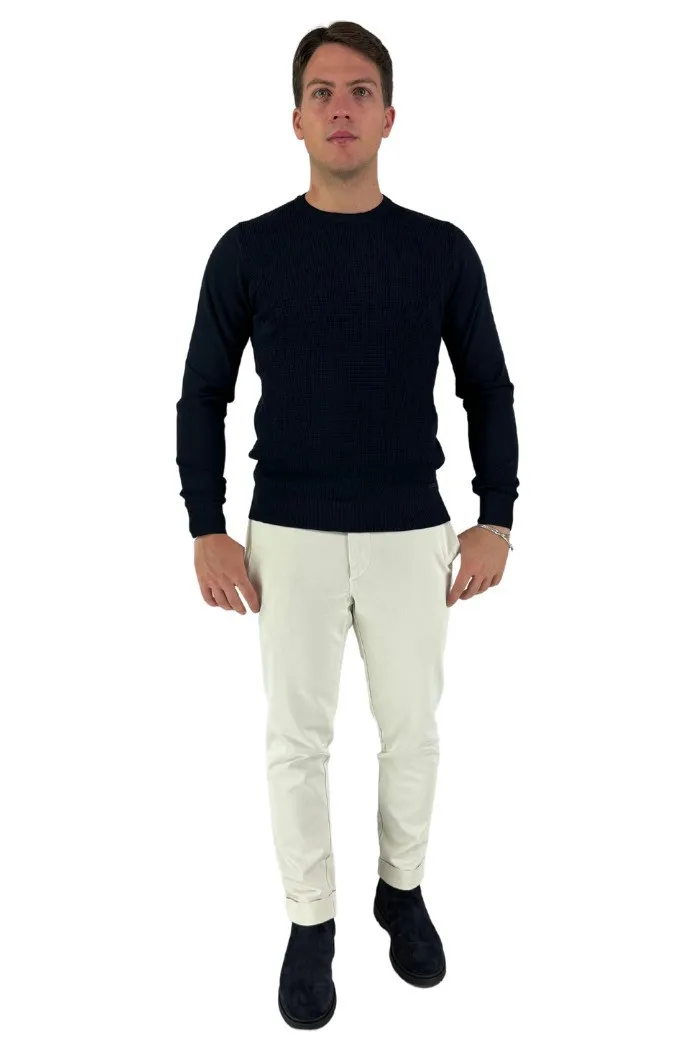 Nerovago maglia girocollo in misto viscosa con lavorazione 730131