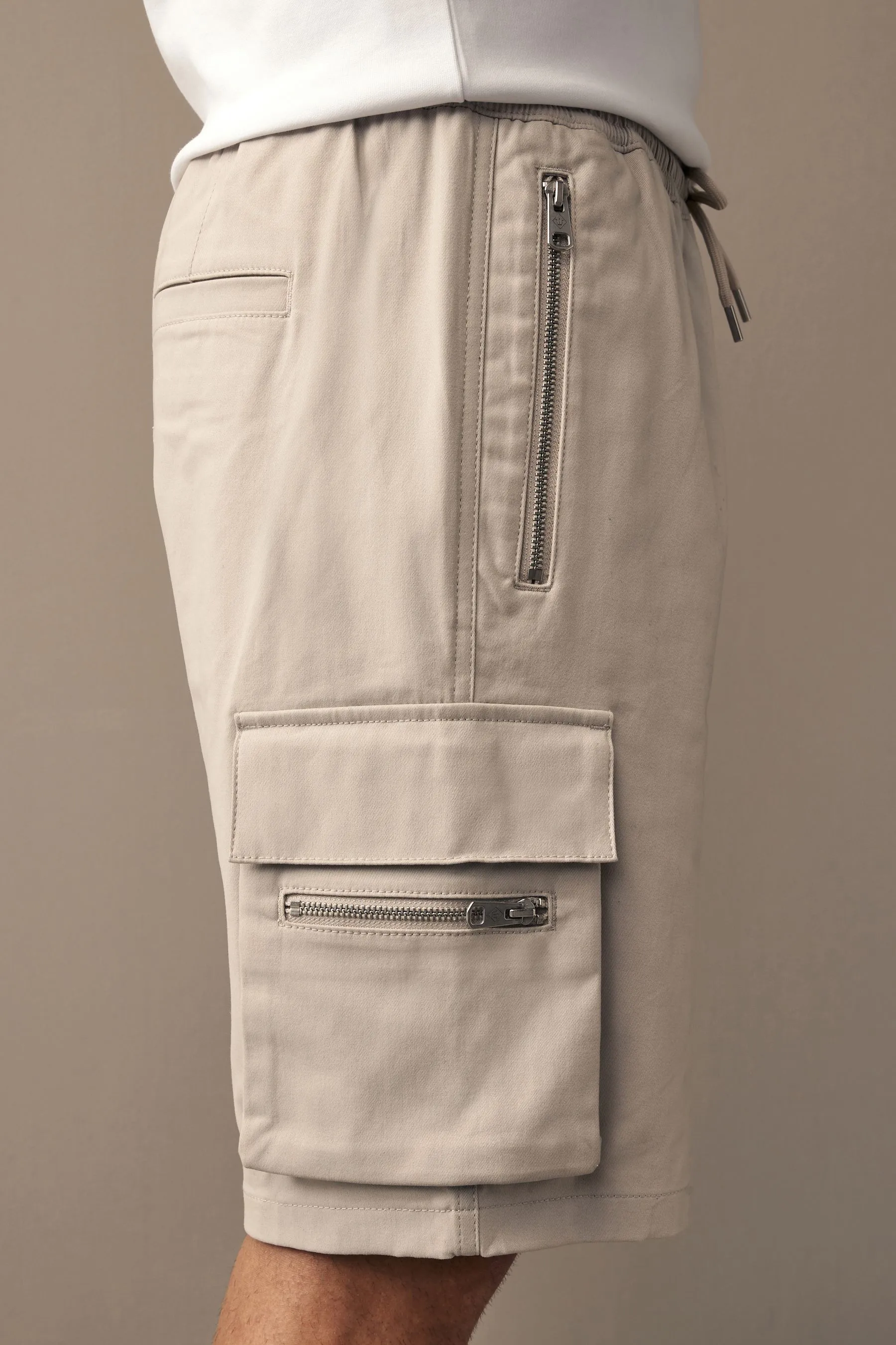 Osso  - Shorts cargo eleganti con tasche con zip