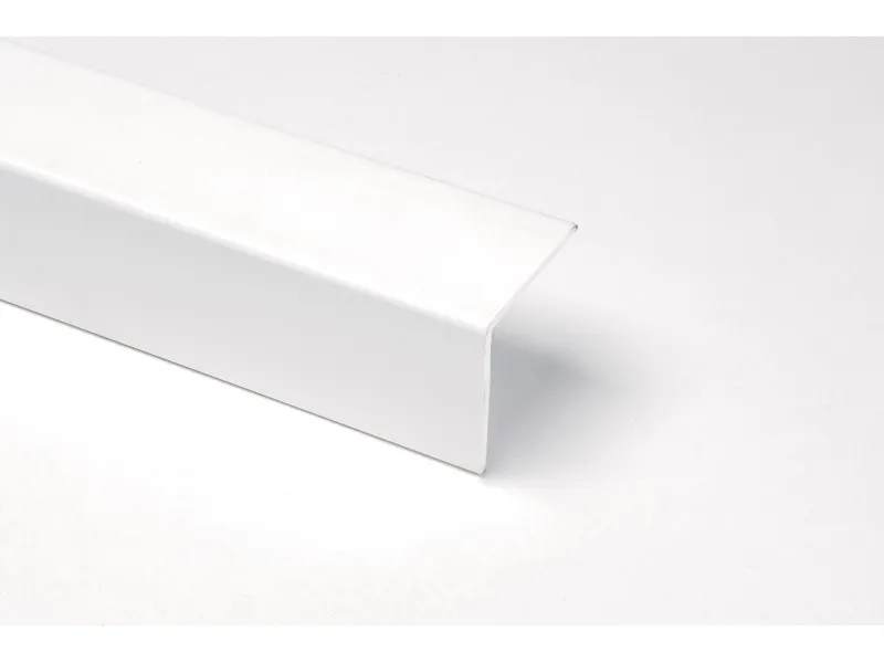 Paraspigolo in PVC 3000x24x24 mm bianco