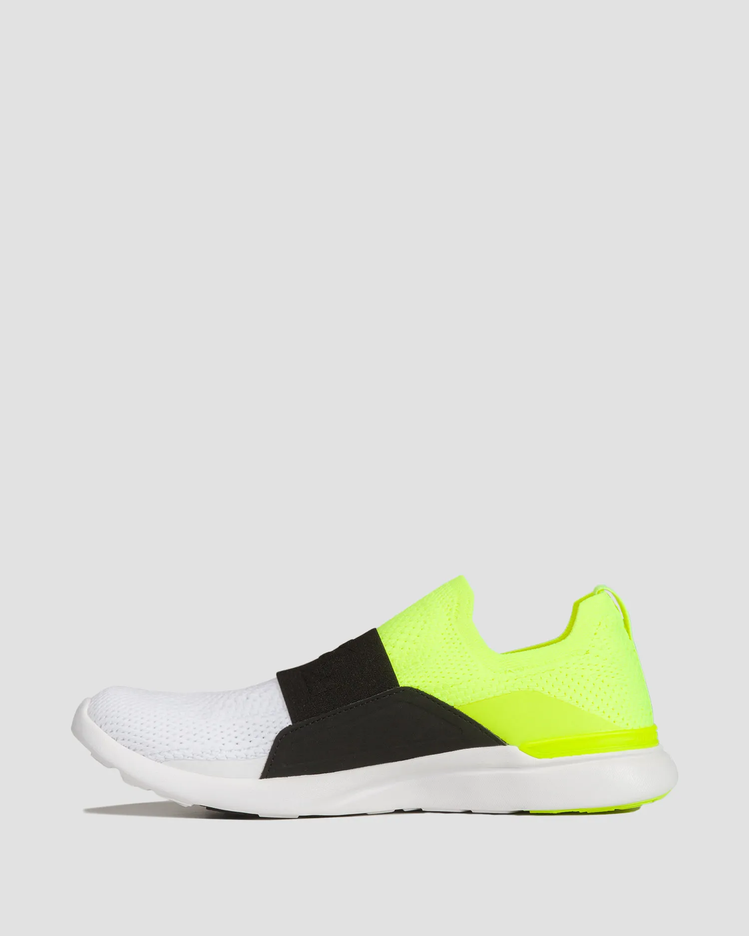 Scarpe APL ATHLETIC PROPULSION LABS TECHLOOM BLISS 22006121787-energy-black-white
