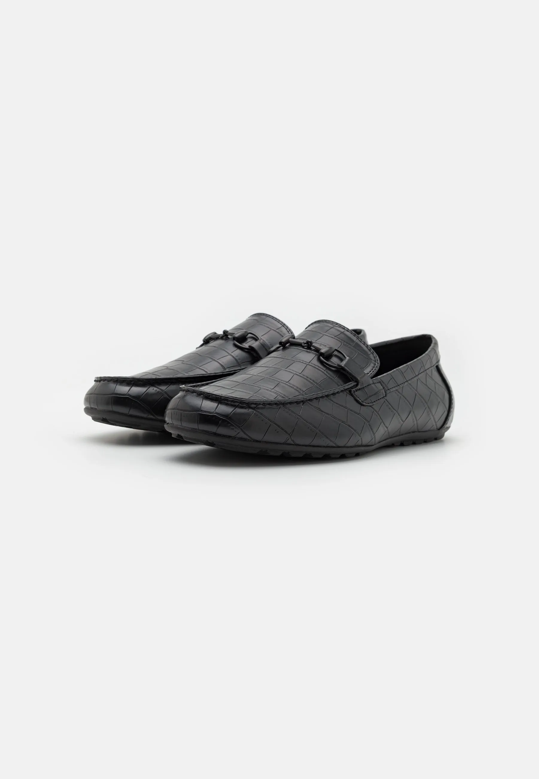 Scarpe senza lacci
