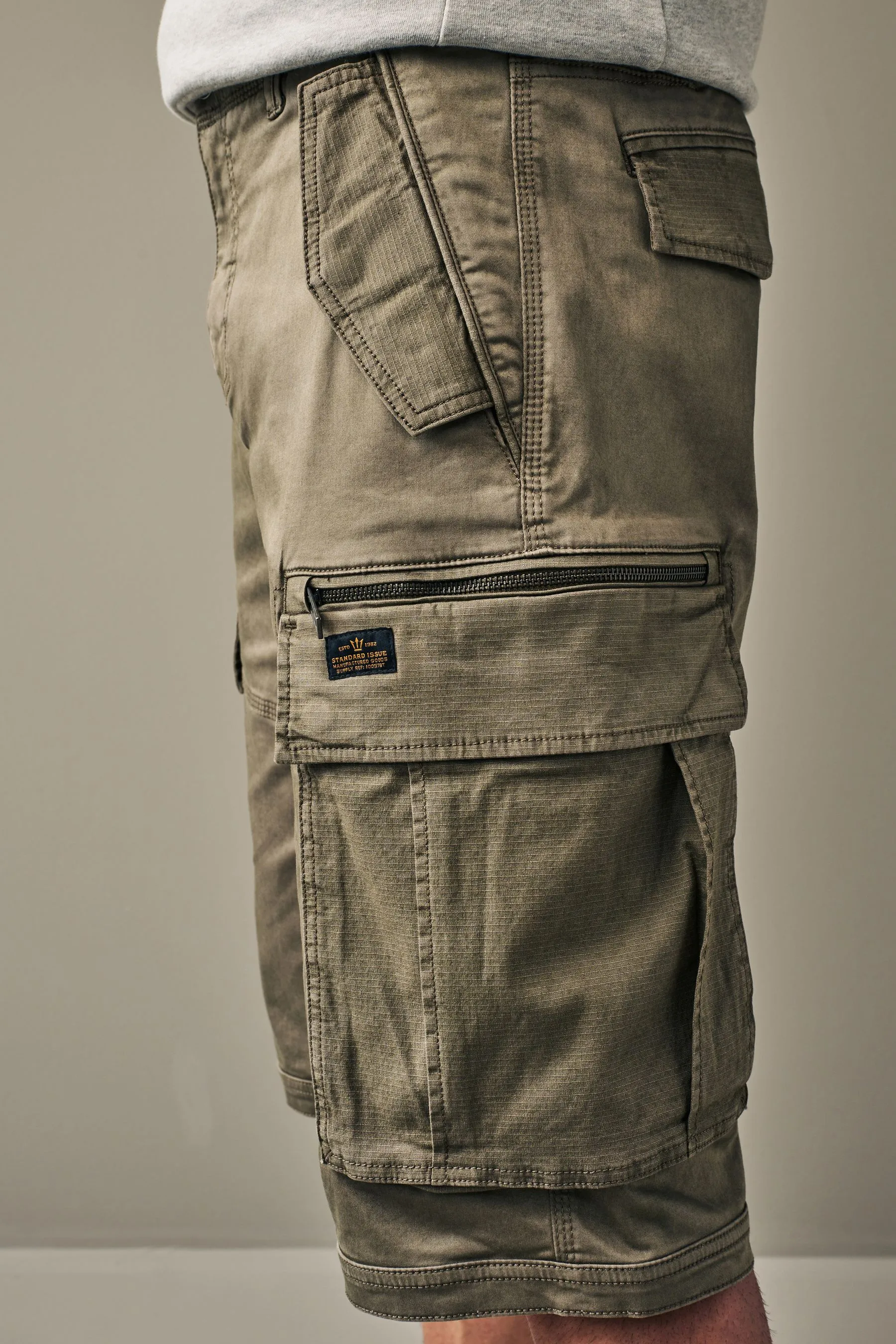 Shorts cargo da 3 quarti