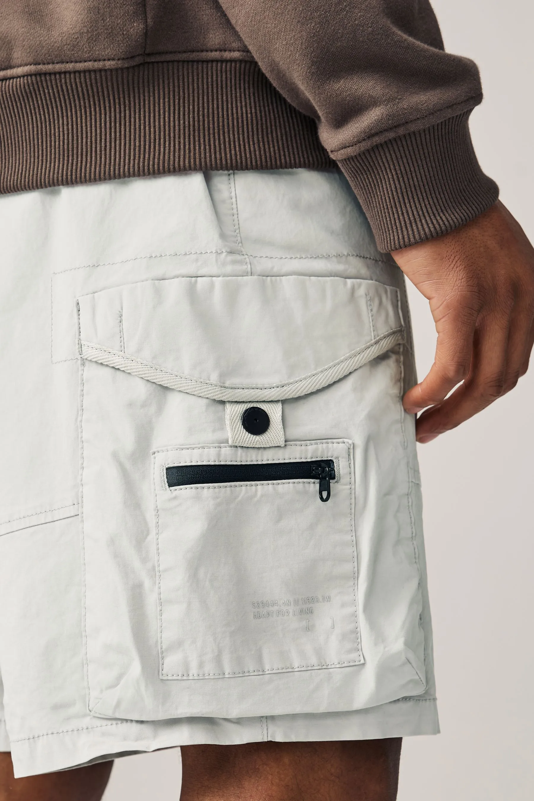 Shorts cargo multitasche