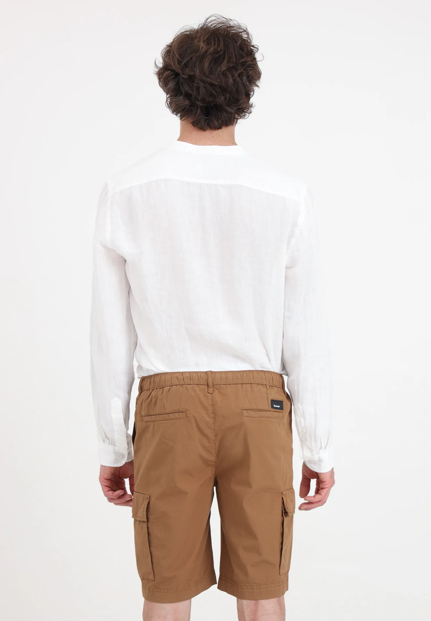 Shorts da uomo marroni modello cargo