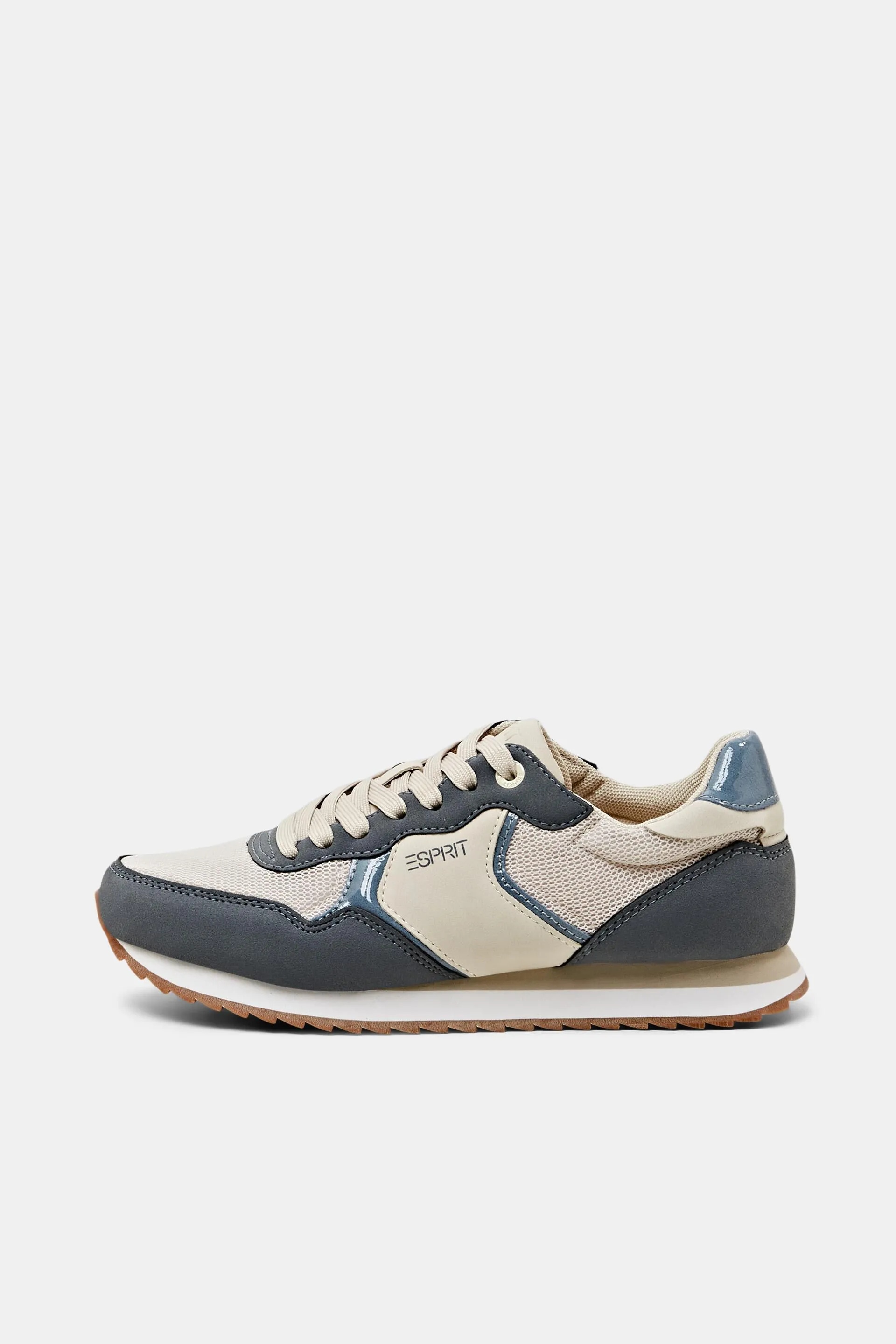 Sneakers in pelle vegana
