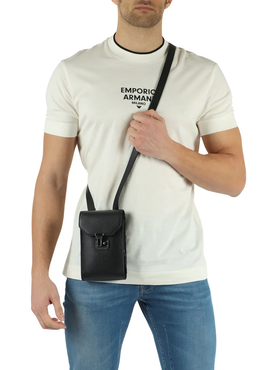Tech case a tracolla in pelle martellata