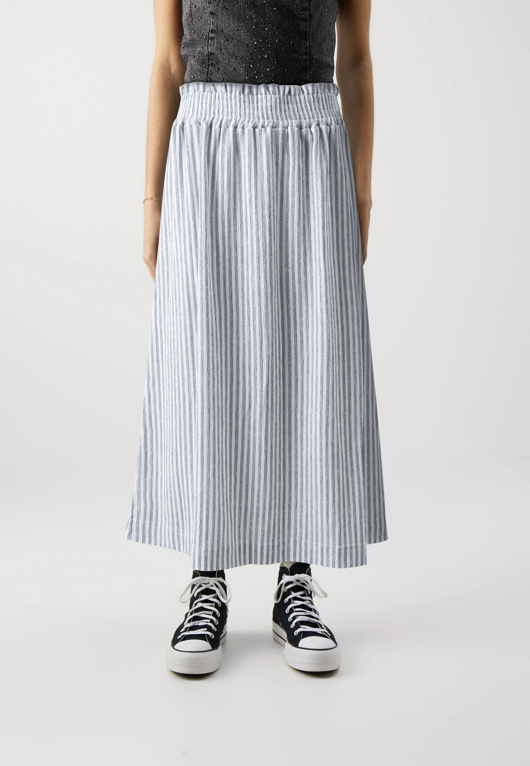 VMBERTA PIA CALF SKIRT - Gonna a campana