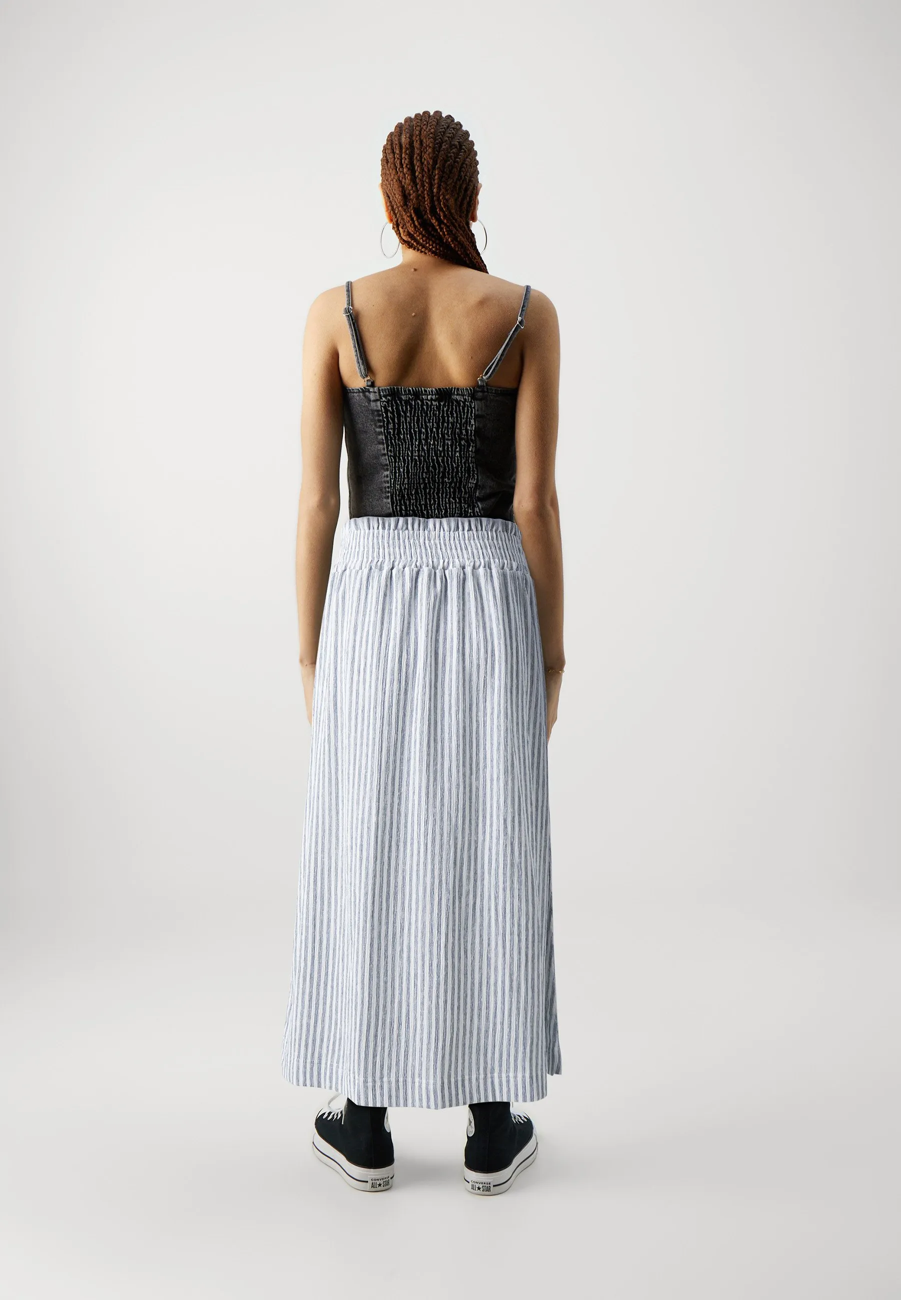 VMBERTA PIA CALF SKIRT - Gonna a campana